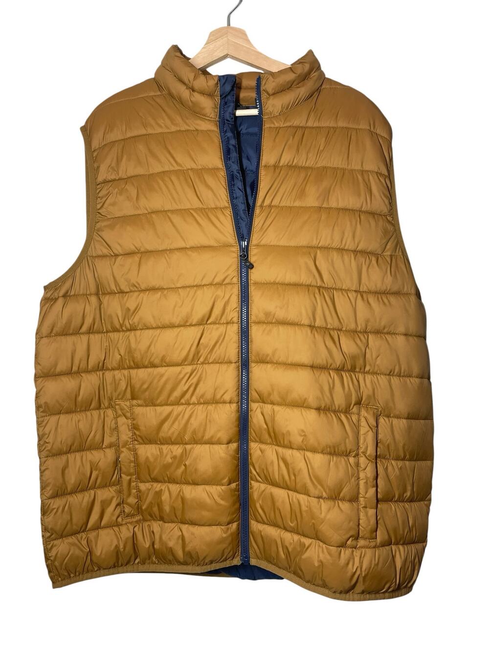 Swiss Tech Puffer Vest Brawn Mens XL Gorpcore Quilted